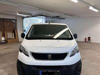 Gebraucht Peugeot Expert 95 PS (69 kW) 2017 Weiß Van