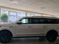 Neu Lincoln Navigator 450 PS (330 kW) 2026 Pristine white SUV