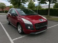 Gebraucht Peugeot 3008 Platinum 155 PS (114 kW) 2009 Rot Kombi