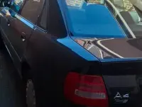 Gebraucht Audi A4 101 PS (74 kW) 2000 Blau Limousine