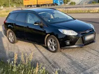 Gebraucht Ford Focus Champions Edition 125 PS (91 kW) 2013 Schwarz Kombi