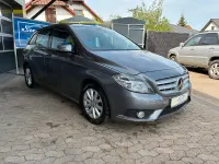 Gebraucht Mercedes B200 156 PS (114 kW) 2013 Grau Kleinwagen