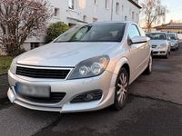 Gebraucht Opel Astra GTC 116 PS (85 kW) 2005 Silber Coupé