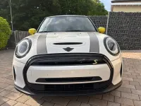 Gebraucht Mini Cooper SE 135 kW (184 PS) 2023 Weiß Kleinwagen