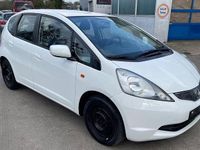 Gebraucht Honda Jazz Trend 90 PS (66 kW) 2011 Weiß Kleinwagen