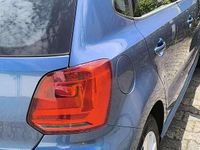 Gebraucht VW Polo Comfortline 75 PS (55 kW) 2015 Blau Limousine