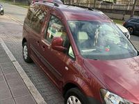 Gebraucht VW Caddy Team 109 PS (80 kW) 2013 Rot Van / Kleinbus