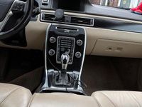 Gebraucht Volvo V70 Momentum 181 PS (133 kW) 2014 Schwarz Kombi