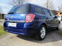 Gebraucht Opel Astra Edition 116 PS (85 kW) 2009 Blau metallic Kombi