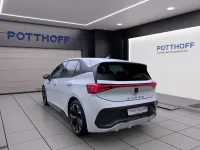 Gebraucht Cupra Born 169 kW (231 PS) 2024 Eisweiß Kleinwagen