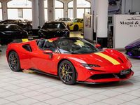 Gebraucht Ferrari SF90 2022 Rot Cabrio