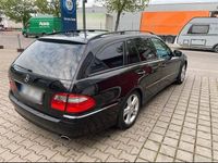 Usado Mercedes E320 224 HP (164 kW) 2009 Preto Carrinha