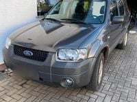 Gebraucht Ford Maverick 150 PS (110 kW) 2006 Grau SUV