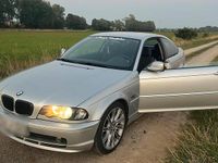 Gebraucht BMW 318 120 PS (88 kW) 1999 Silber Coupé