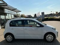Second-hand VW up! move up! 65 CP (47 kW) 2022 Alb Hatchback