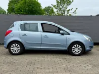 Używany Opel Corsa 90 KM (66 kW) 2007 Niebieski Hatchback