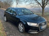 Gebraucht Audi A3 Ambiente 110 PS (80 kW) 2015 Schwarz Limousine