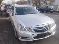 gebraucht Mercedes E220 T CDI Automatik Avantgarde 7 sitze