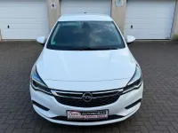 Usata Opel Astra Dynamic 110 CV (80 kW) 2017 Bianco Berlina