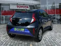 Gebraucht Toyota Aygo Pulse 72 PS (52 kW) 2022 Schwarz Kleinwagen