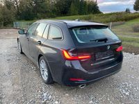 Gebraucht BMW 320 Shadowline 190 PS (139 kW) 2023 Schwarz Kombi