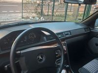 gebraucht Mercedes E300 W124 mit frischem Tüv