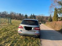 Gebraucht Mercedes ML350 258 PS (189 kW) 2014 Grau SUV