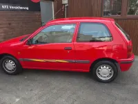 Gebraucht Toyota Starlet 75 PS (55 kW) 1996 Rot Kleinwagen