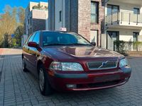 Gebraucht Volvo V40 122 PS (89 kW) 2001 Rot Kombi