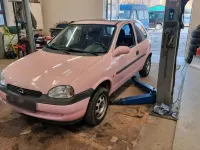 Gebraucht Opel Corsa 65 PS (47 kW) 1997 Andere farben Kleinwagen