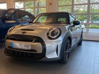Gebraucht Mini Cooper SE 135 kW (184 PS) 2023 Silber Kleinwagen