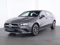 Gebraucht Mercedes CLA180 Progressive 150 PS (110 kW) 2023 Mountaingrau  met. Limousine