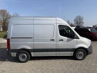 Usado Mercedes Sprinter 143 HP (105 kW) 2019 Prateado Van