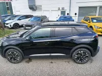 Gebraucht Peugeot e-2008 GT 100 kW (136 PS) 2022 Schwarz perla nera SUV