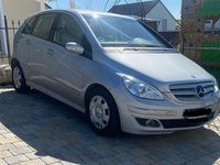 Gebraucht Mercedes B170 116 PS (85 kW) 2005 Silber Van / Kleinbus
