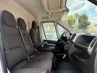 Gebraucht Peugeot Boxer 140 PS (102 kW) 2023 Weiß Van