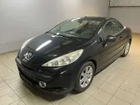 Gebraucht Peugeot 207 Sport 120 PS (88 kW) 2008 Farbe schwarz obsidien Cabrio