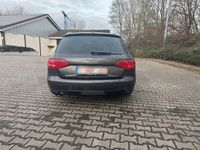 Second-hand Audi A4 140 CP (102 kW) 2011 Negru Break