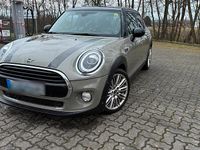 Gebraucht Mini Cooper 136 PS (100 kW) 2019 Beige Kleinwagen