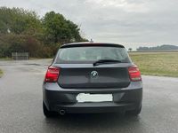 Gebraucht BMW 118 143 PS (105 kW) 2014 Grau Kleinwagen