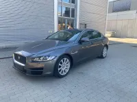 Gebraucht Jaguar XE Prestige 180 PS (132 kW) 2015 Grau Limousine