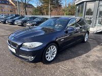 Gebraucht BMW 530 Sport Line 258 PS (189 kW) 2011 Blau Kombi