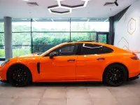 Gebraucht Porsche Panamera Turbo 551 PS (405 kW) 2019 Orange Kleinwagen
