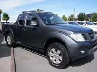 Gebraucht Nissan Navara XE 190 PS (139 kW) 2011 Blau Pickup
