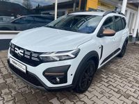Gebraucht Dacia Jogger Extreme 110 PS (80 kW) 2024 Weiß Van / Kleinbus