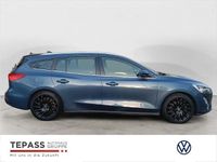 Gebraucht Ford Focus Titanium 150 PS (110 kW) 2019 Blau Kombi