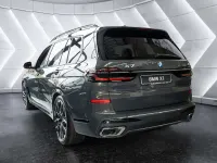 Neu BMW X7 M Sport 381 PS (280 kW) 2026 Grau SUV
