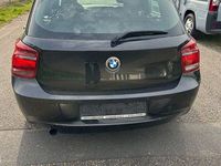 Gebraucht BMW 116 136 PS (100 kW) 2011 Schwarz Kleinwagen