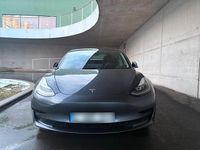 Gebraucht Tesla Model 3 Standard Range 219 kW (299 PS) 2019 Limousine