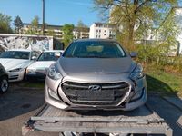 gebraucht Hyundai i30 cw blue Trend*KLIMA*EURO 6*ALU*TÜV*